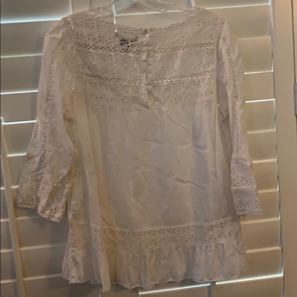 Gap White Lace Tunic Size Medium - Picture 5 of 6